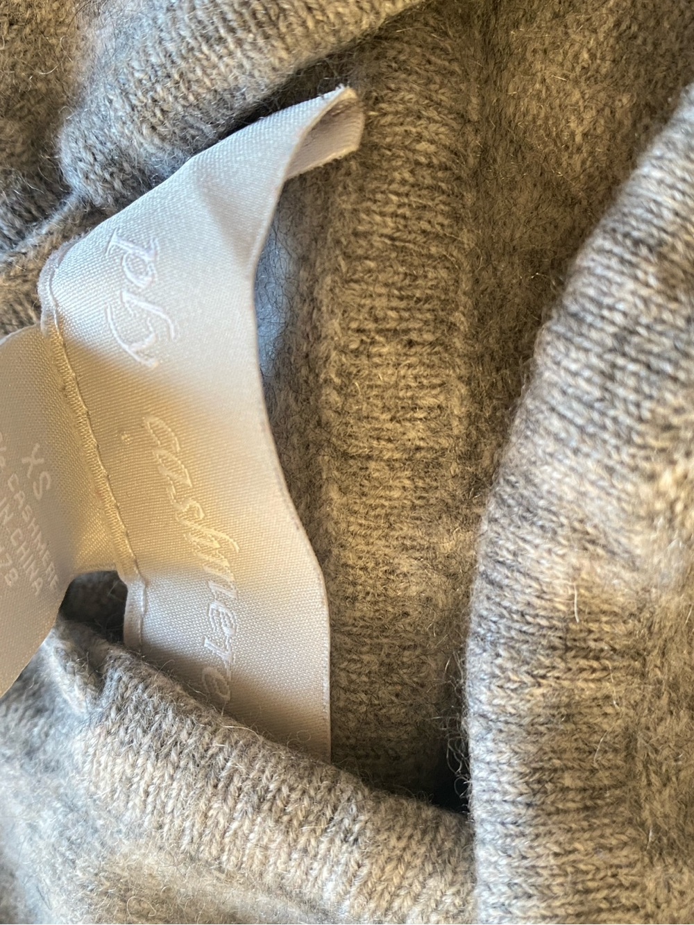 2 Ply Cashmere Zip Hoodie XS Gray Luxury Soft Knit Sweater Quiet Luxury
2 Ply C - Picture 4 of 7